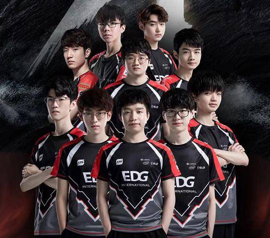 平的人群 平的人群