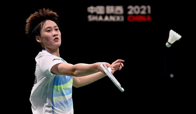 在舆论中获 在舆论中获