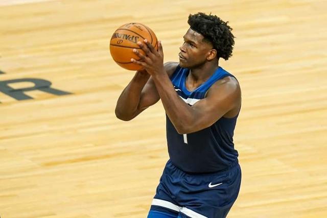 焦点对决中 焦点对决中