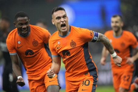 了众多球迷 了众多球迷